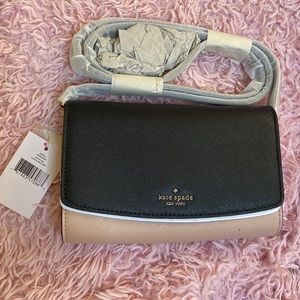 Kate Spade Leather Addison Convertible Crossbody/Clutch Bag. New with tags